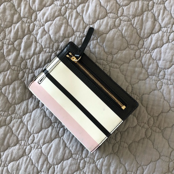 Kate Spade Wallet - Picture 2 of 4